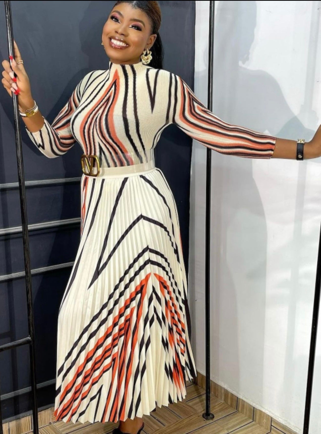 Classy 2pc Ivory Print