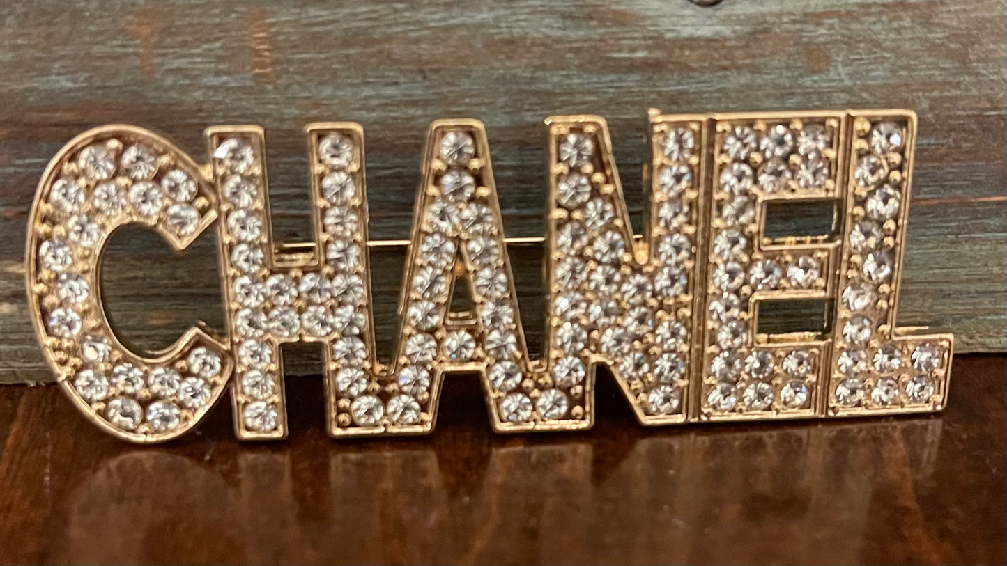 Classy Signature Brooch